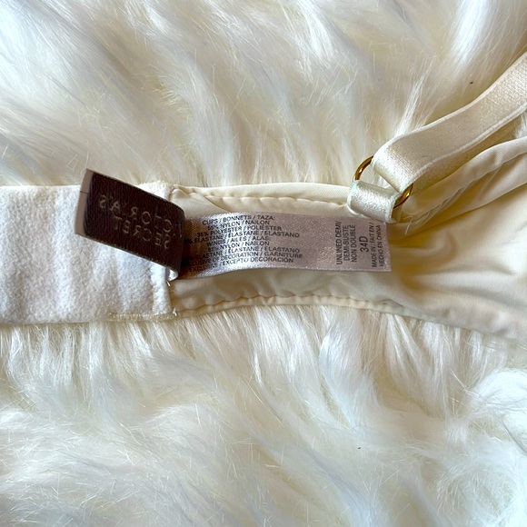 Victoria’s Secret Unlined Embellished Demi Cream Beige 34D - Picture 5 of 9